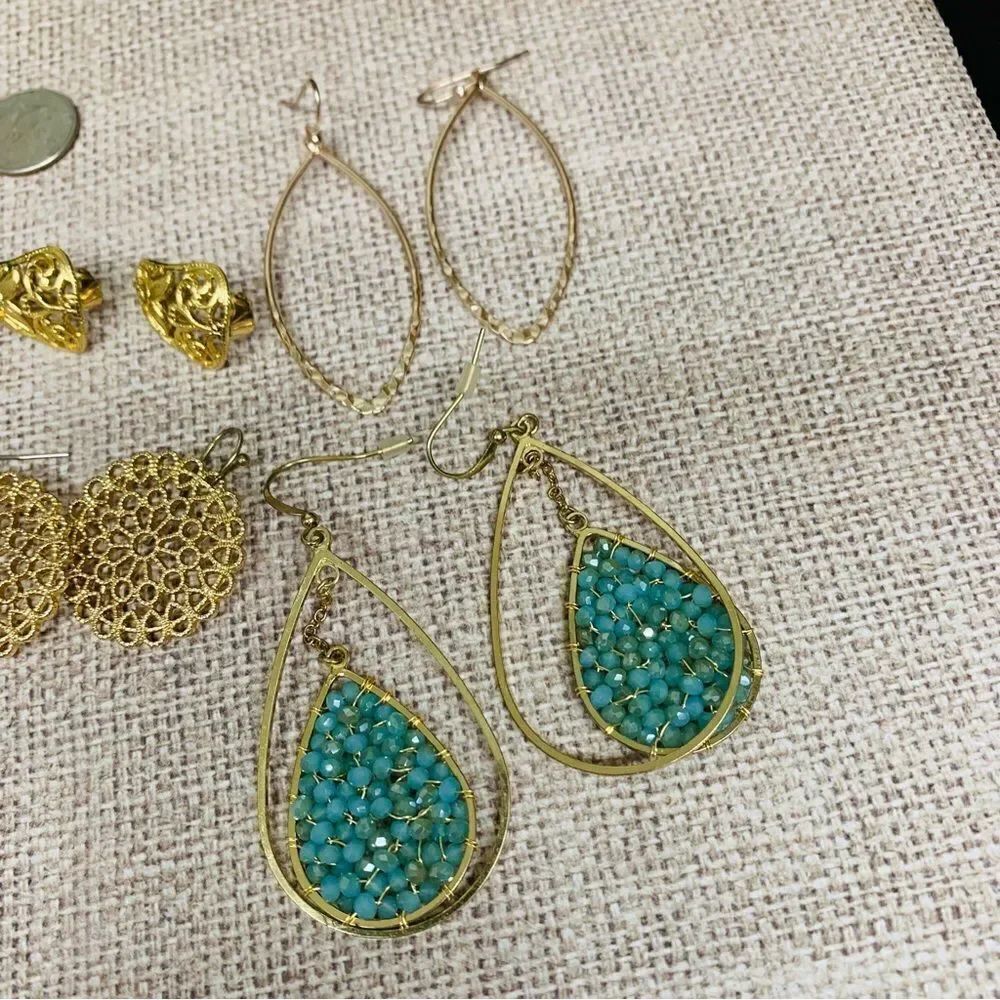 Earring Bundle‎  - Picture 5 of 5